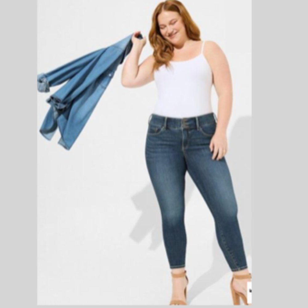TORRID- Jegging Skinny Super Soft High-Rise Jeans Size 12T